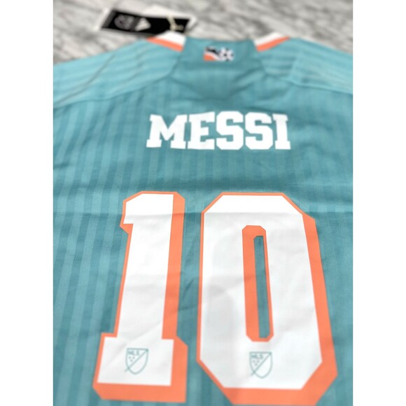 Adidas Messi Inter Miami FC Women's medium Jersey 2024 JE8080 New Authentic NEW - Picture 7 of 7